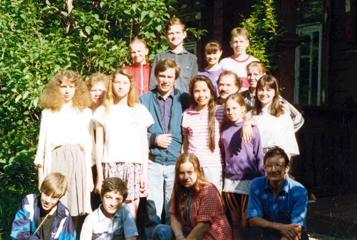 29 мая - 5 июня 1996 года - 7-я Всероссийская орнитологическая Школа-лагерь на биостанции Экосистема. Список участников Школы