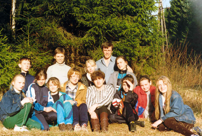 29 апреля - 7 мая 1996 года - 2-я Всероссийская методическая Школа-лагерь по полевой экологии на биостанции Экосистема. Список участников Школы