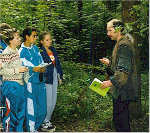 Bioindication lesson at Ecosystem Field Centre