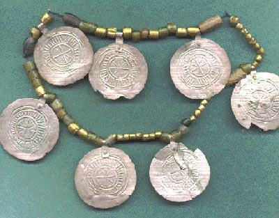 Древнерусские украшения из серебряных монет