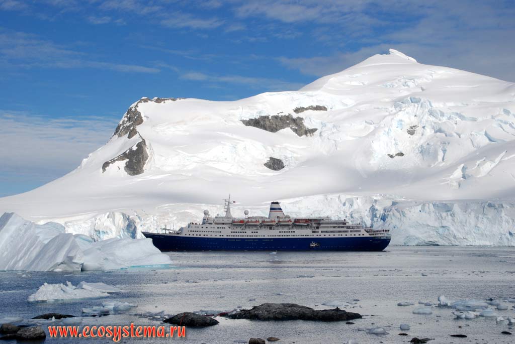 Land ice on the Antarctic peninsula. Marco Polo (former Alexander Pushkin) cruise ship in the Paradise Bay.
Weddell Sea, West Antarctic
