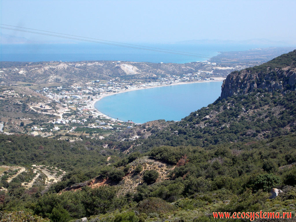 The Bay of Kefalos with the city of Kamari and the isthmus connecting the Peninsula of Kefalos with the main part of the island of Kos at its southwestern tip