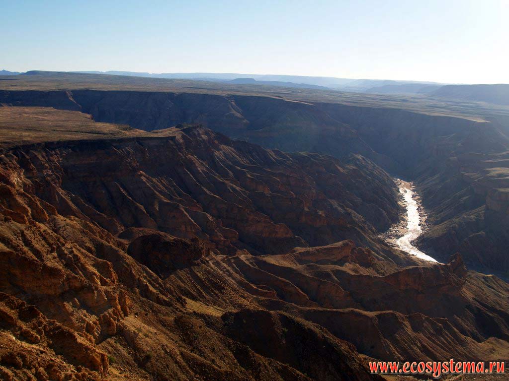View to the Fish River from the upper edge of the Fish River Canyon. Ai-Ais / Richterveld Transfrontier National Park, Southern Namibia, South African Plateau